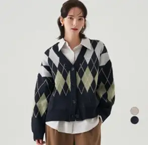 ELLE PARIS 아가일패턴 브이넥 니트 가디건