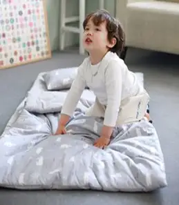 [국산] 2023 리빙캐슬 베어스 마이크로 차렵 이불 세트 / 누빔 고밀도 곰돌이 곰순이