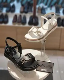 (미셸바이탠디)미셸by탠디 심플 소가죽 여성 플랫 샌들(4xm굽) X19SH037